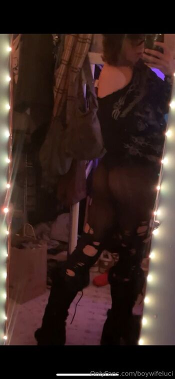 Lucill / boywifeluci nude photo #34