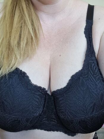 Brandi Lov / brandilove93 nude photo #18