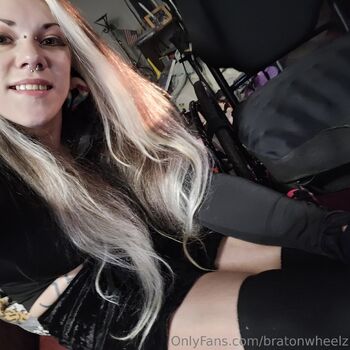 ToxicBrat6 / bratonwheelz nude photo #13