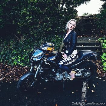 Bratpac / bratpack nude photo #21