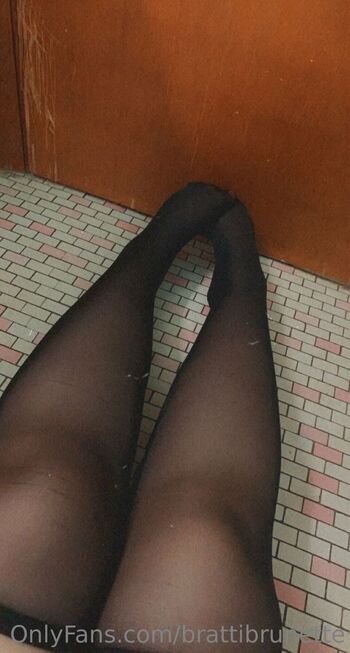 Baby Gir / brattibrunette nude photo #37