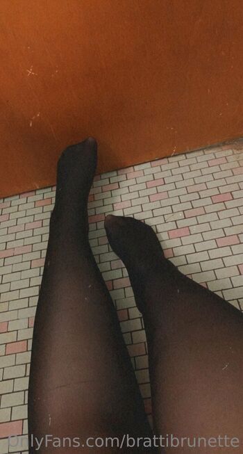 Baby Gir / brattibrunette nude photo #38