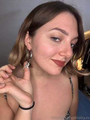 Bratty V / bratty.ev / bratty_ev / bratty.ve nude photo #36