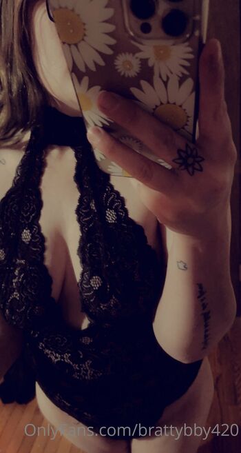 BabyBrat42 / brattybby420 nude photo #13