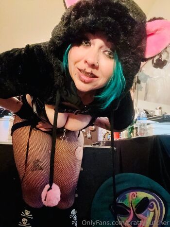 BrattyButche / brattybutcher / iamnottmegan nude photo #36