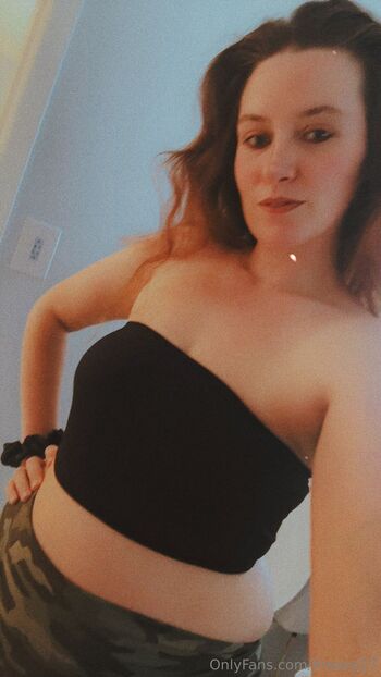 Curvy mlf / breazy27 nude photo #13