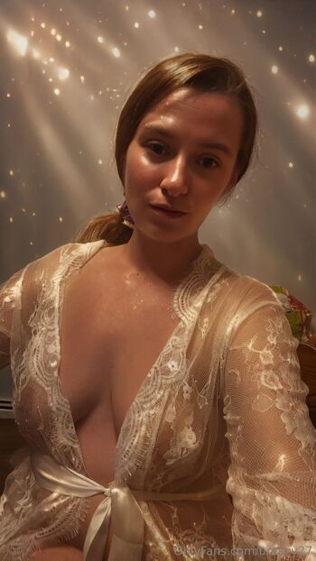 Curvy mlf / breazy27 nude photo #22