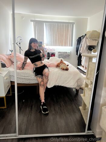 Brittn / bree_christine nude photo #22