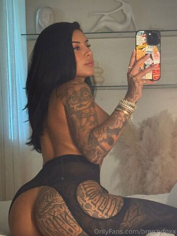 Breezy Fox / breezyfoxx nude photo #2