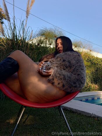 HAIRY GODDESS BRENDA / brendakohrs nude photo #22