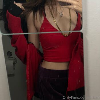 Br / bri.xn nude photo #2