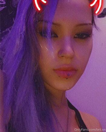 Br / bri.xn nude photo #18
