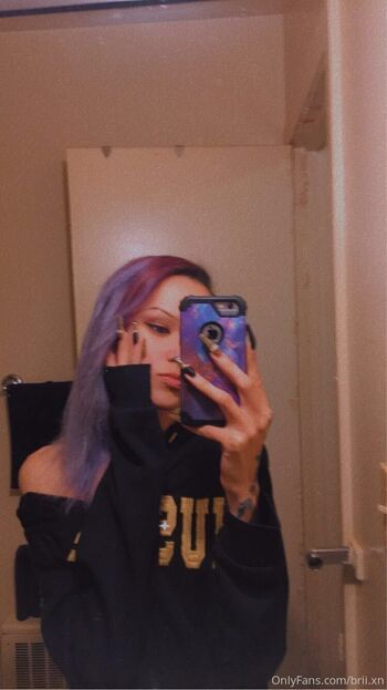 Br / bri.xn nude photo #19