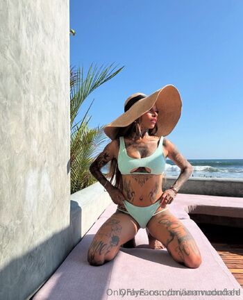 Briana Moon / brianamoonfree nude photo #36