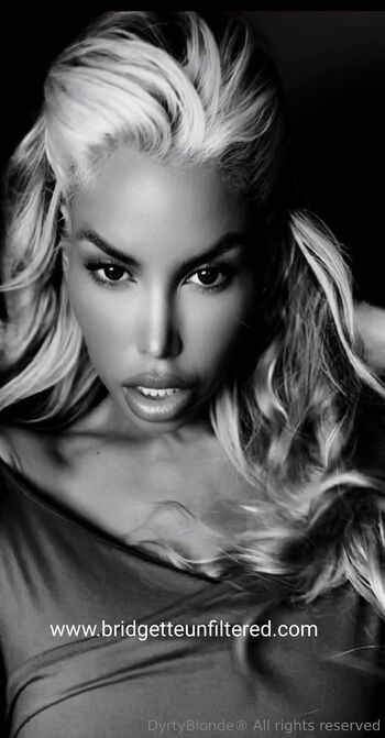 Bridgette / bridgetteb nude photo #18