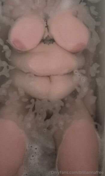 Brihann / brihannafree nude photo #11