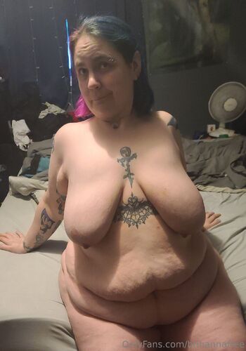 Brihann / brihannafree nude photo #22