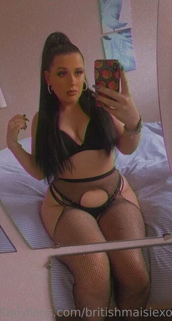 MAISIEDAYXO / britishmaisiexo nude photo #13