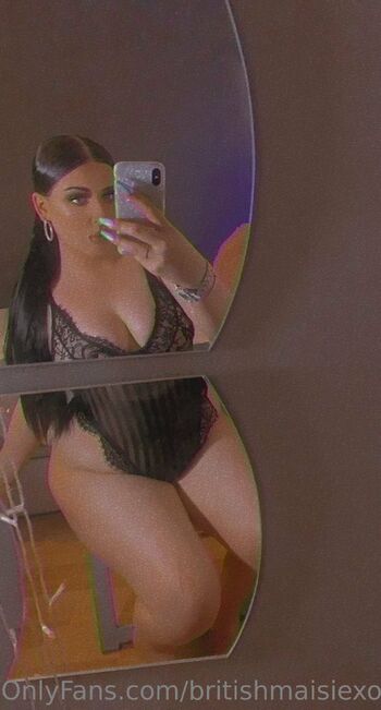 MAISIEDAYXO / britishmaisiexo nude photo #18