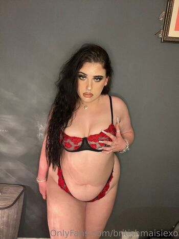 MAISIEDAYXO / britishmaisiexo nude photo #22
