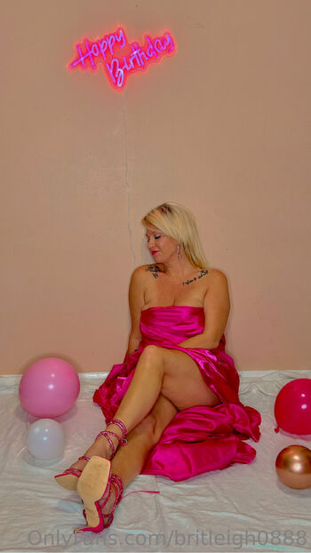 Brittni Leigh / britleigh0888 / britbrat081488 / britleigh0814 / brittni.matthews / britbrat0814 nude photo #22