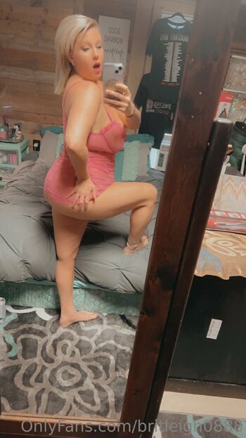 Brittni Leigh / britleigh0888 / britbrat081488 / britleigh0814 / brittni.matthews / britbrat0814 nude photo #25