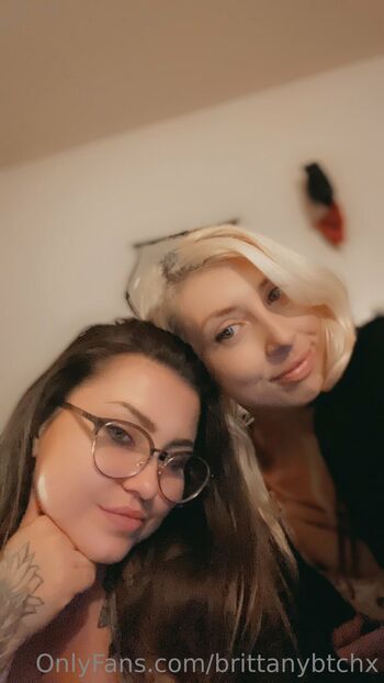 Brittanybtch / brittanybtchx nude photo #7