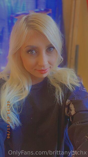 Brittanybtch / brittanybtchx nude photo #9