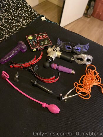 Brittanybtch / brittanybtchx nude photo #26