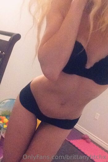 Brittanybtch / brittanybtchx nude photo #36