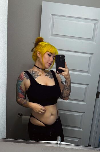 Brittany Willow Fre / brittanywillowfree nude photo #35