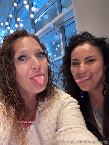 Rayn / broncocutie / broncocutiee nude photo #3