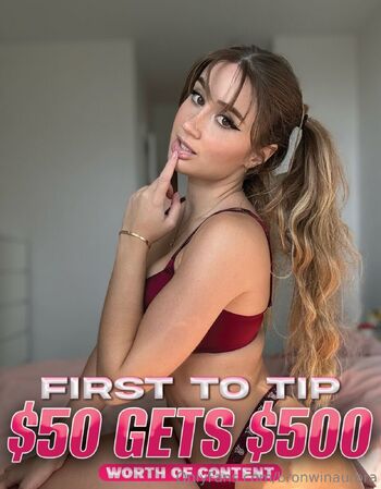 Bronwin Auror / bronwinaurora nude photo #12