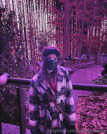 Brooke Bliss FRE / brookeblissfree nude photo #4