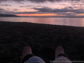 Brooke Bliss FRE / brookeblissfree nude photo #6