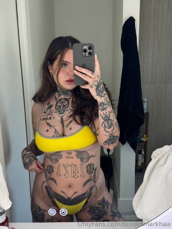 BROOKE MARKHA / brookemarkhaa nude photo #12