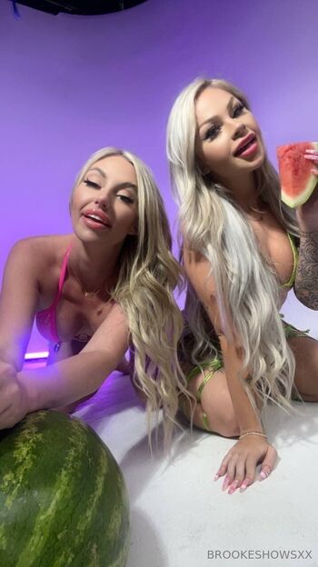 CUSTOM QUEEN Brooke is 𝗖𝗥𝗘𝗔𝗠𝗬 / brookeshowsxx nude photo #49