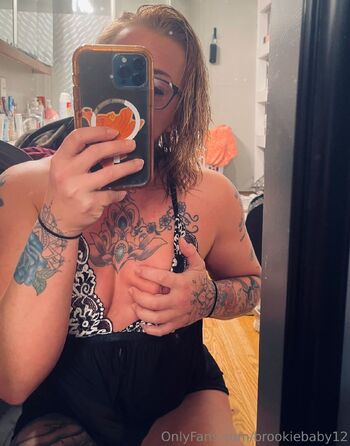 Brook / brookiebaby12 nude photo #2