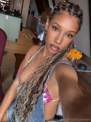 Brookliyn Wre / brookliynwren / brookliyn_wren / hellobrookliyn nude photo #5