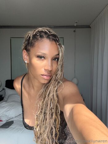 Brookliyn Wre / brookliynwren / brookliyn_wren / hellobrookliyn nude photo #8