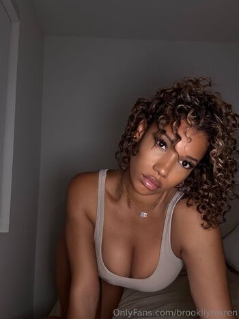 Brookliyn Wre / brookliynwren / brookliyn_wren / hellobrookliyn nude photo #26