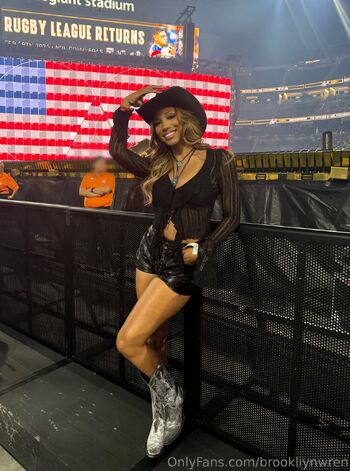 Brookliyn Wre / brookliynwren / brookliyn_wren / hellobrookliyn nude photo #34