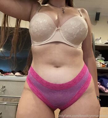 Brookly / brooklynmariefree nude photo #21