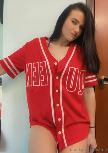 BROOKLYNNBATESFRE / brooklynnbatesfree nude photo #30