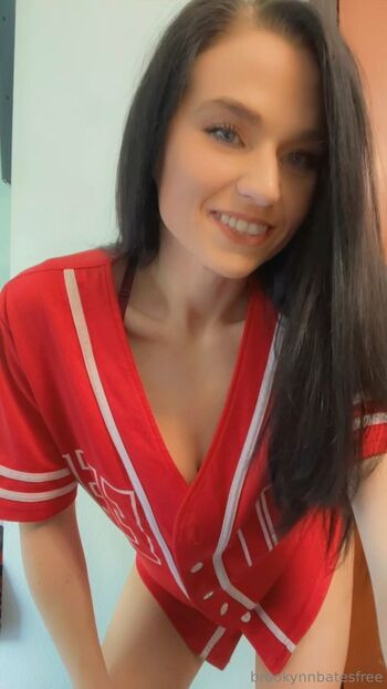 BROOKLYNNBATESFRE / brooklynnbatesfree nude photo #31