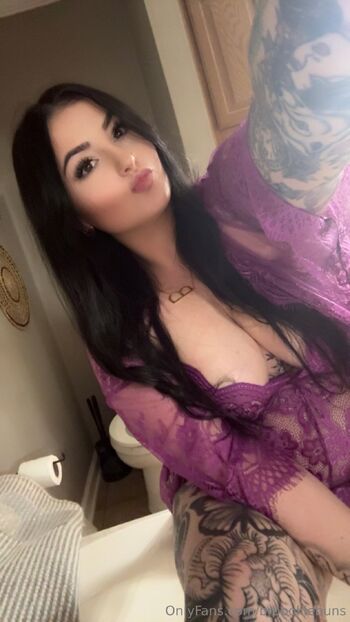 BROOK / broookiebuns nude photo #3