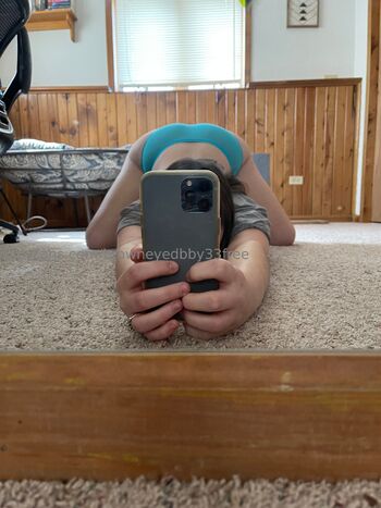 AveryFre / browneyedbby33free nude photo #5