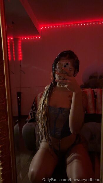 Joslyn Turne / browneyedbeaut nude photo #9