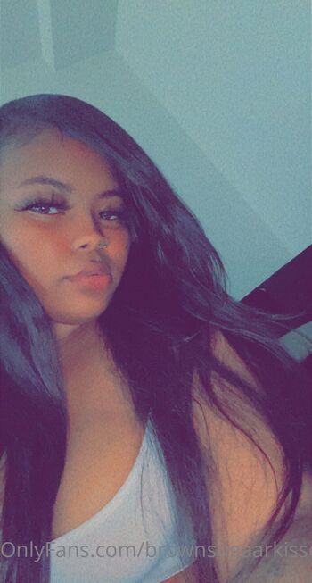 Thickass Brownskin / brownsugaarkissess nude photo #8