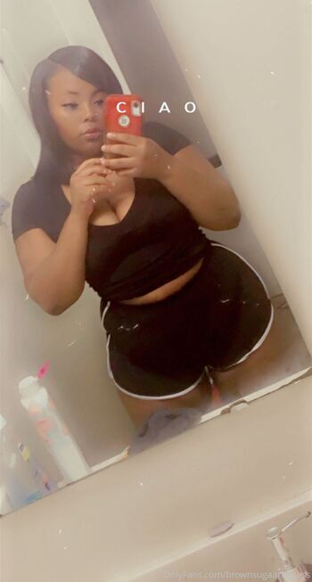 Thickass Brownskin / brownsugaarkissess nude photo #23